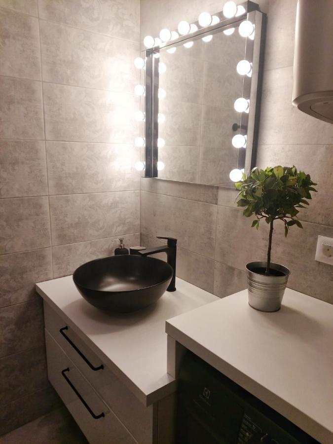 Apartment Leon มาคาร์สกา ภายนอก รูปภาพ